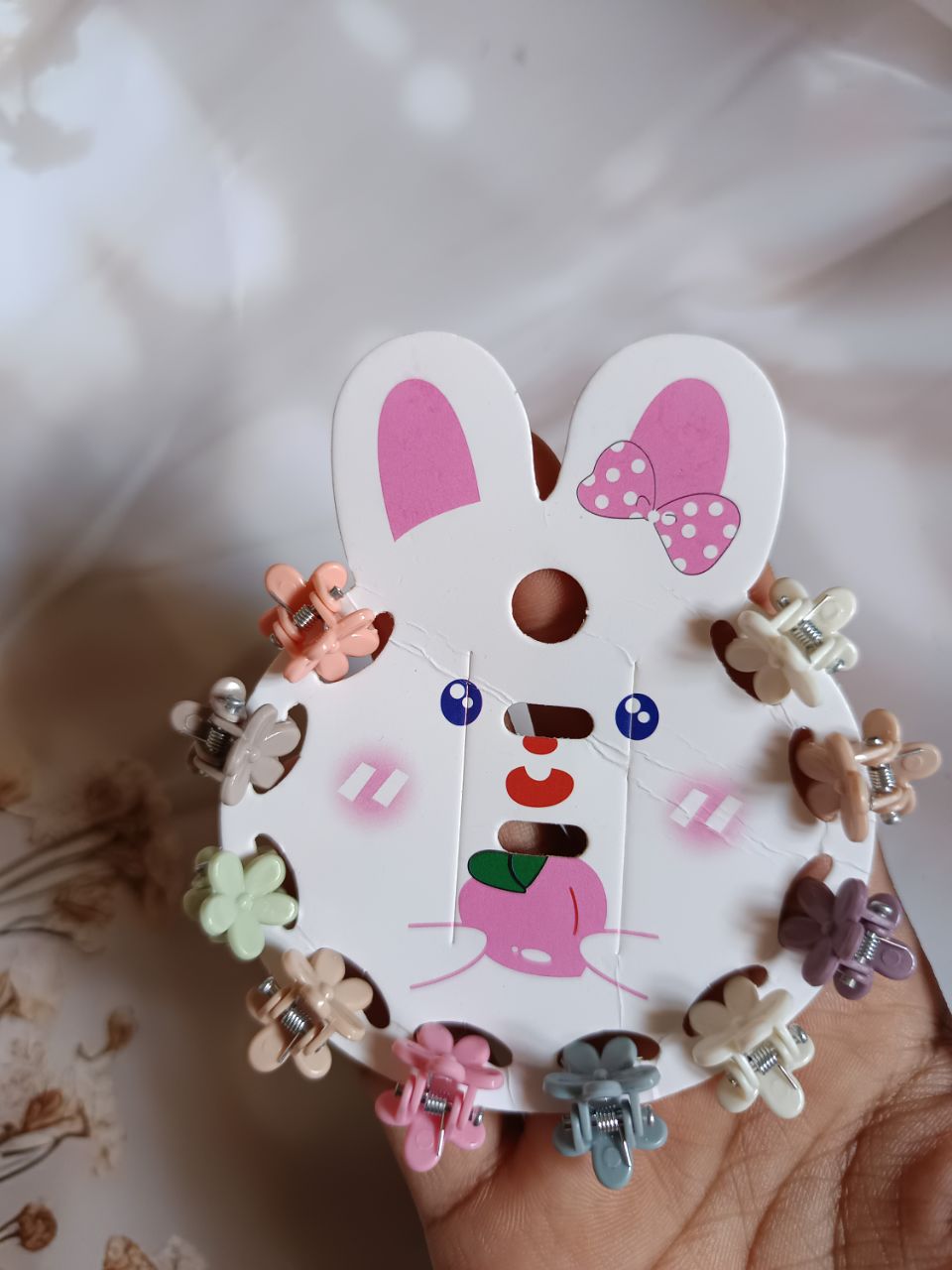 Bunny bloom original clips card - Card 1