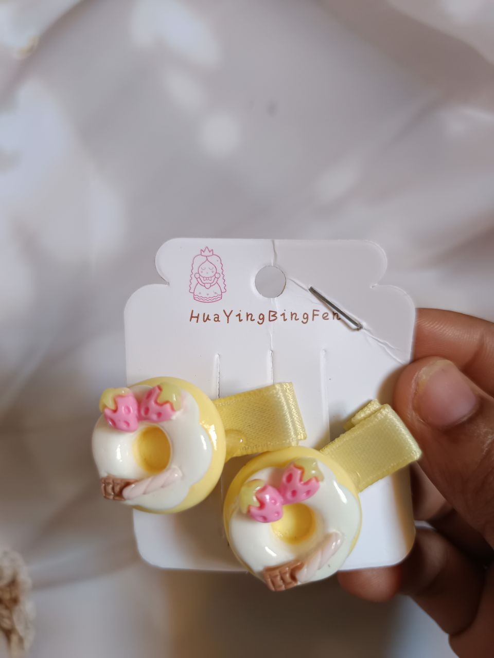 Huaying bingfen donut clips - Yellow