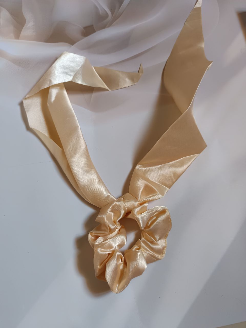 Long tail satin scrunchies - Beige golden