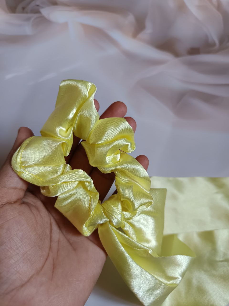 Long tail satin scrunchies - Lemon yellow