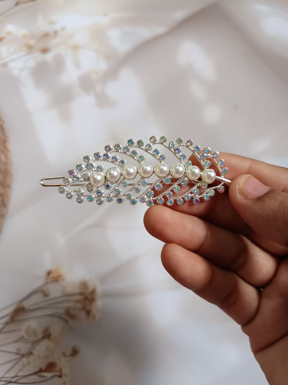 Korean Pearl stone lock pin - White(single)