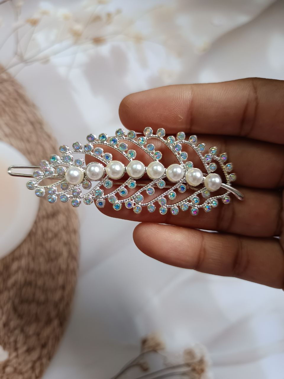 Korean Pearl stone lock pin - White(single)