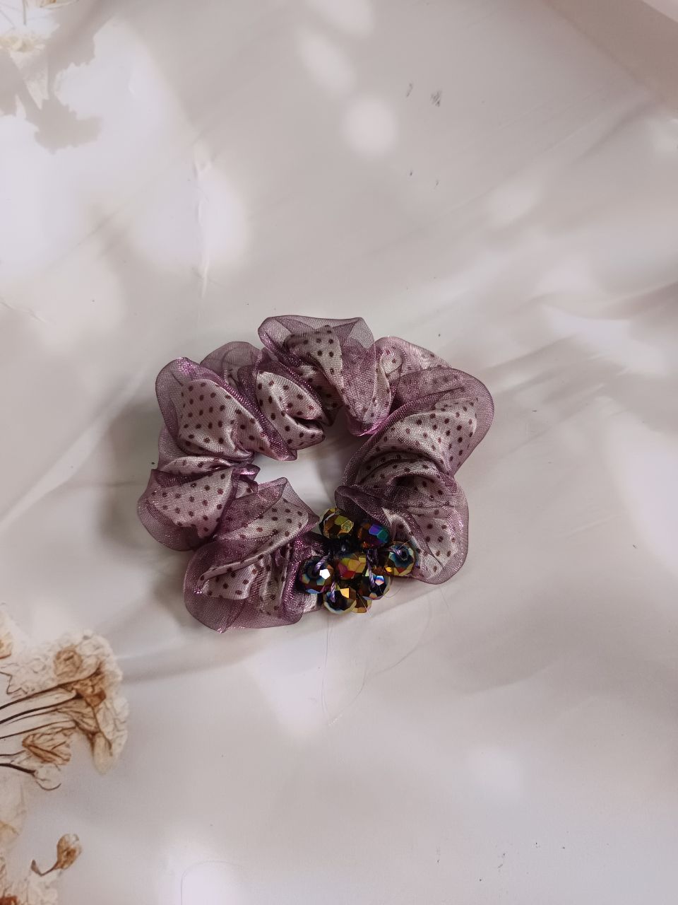 Twin cloth beads scrunchies