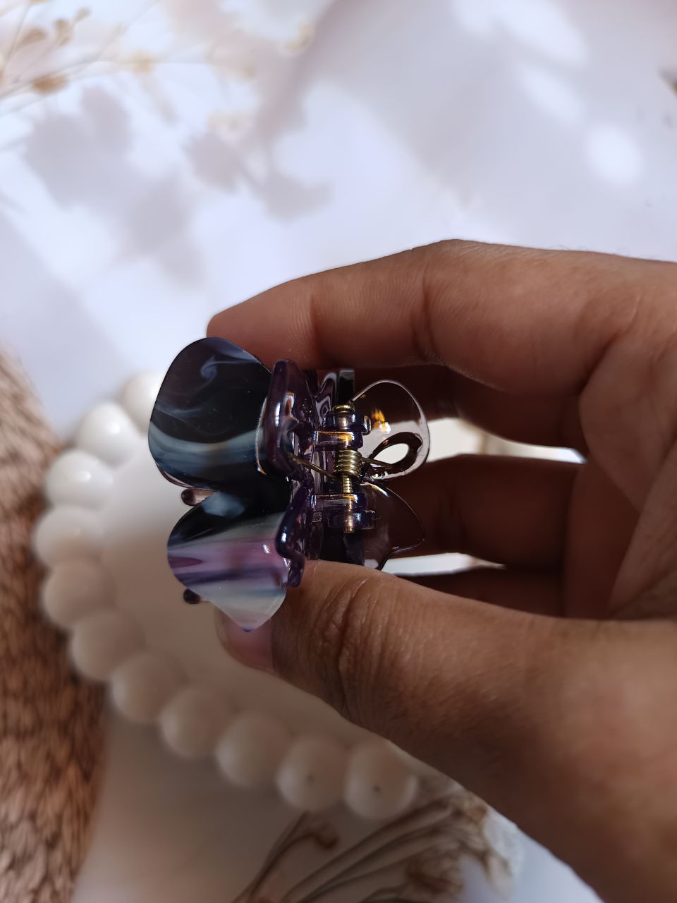 Heavy Acrylic butterfly claw - 7