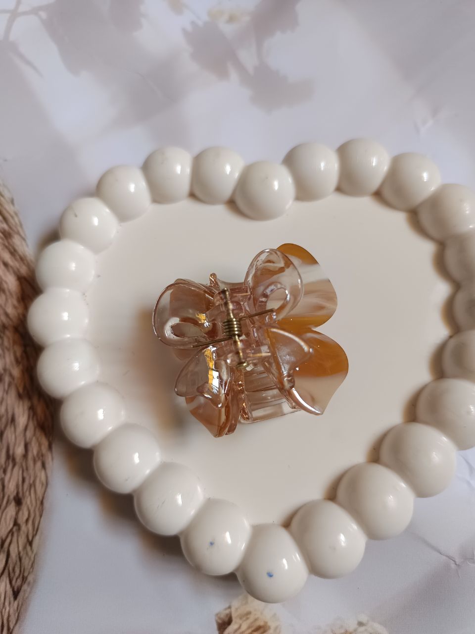 Heavy Acrylic butterfly claw - 10