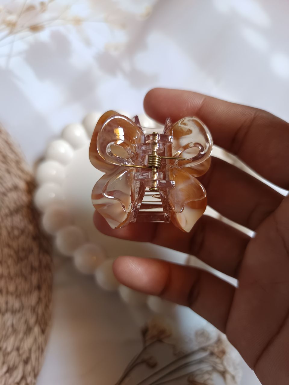 Heavy Acrylic butterfly claw - 10
