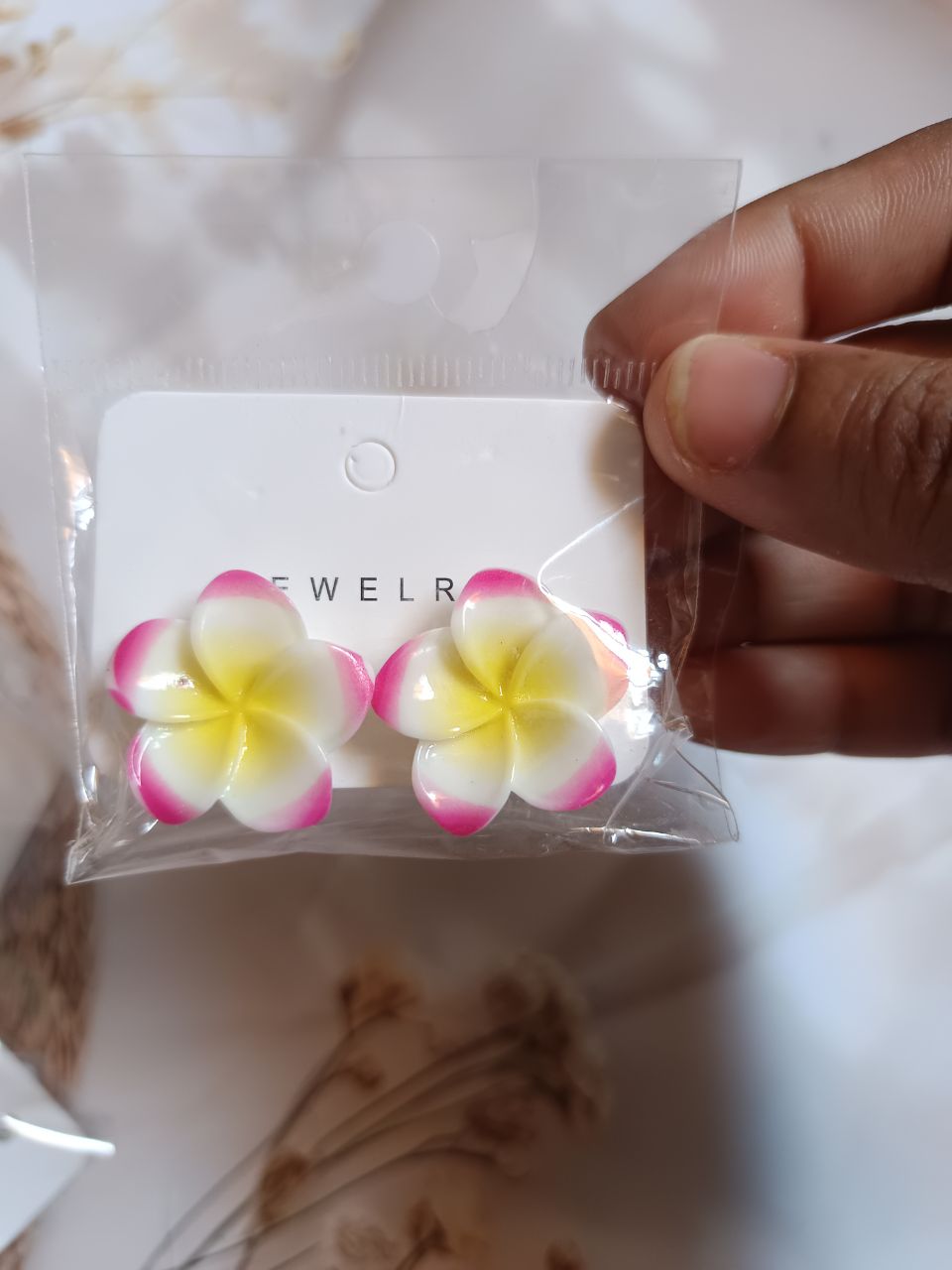Tropical Plumeria Flower Earring - Pink