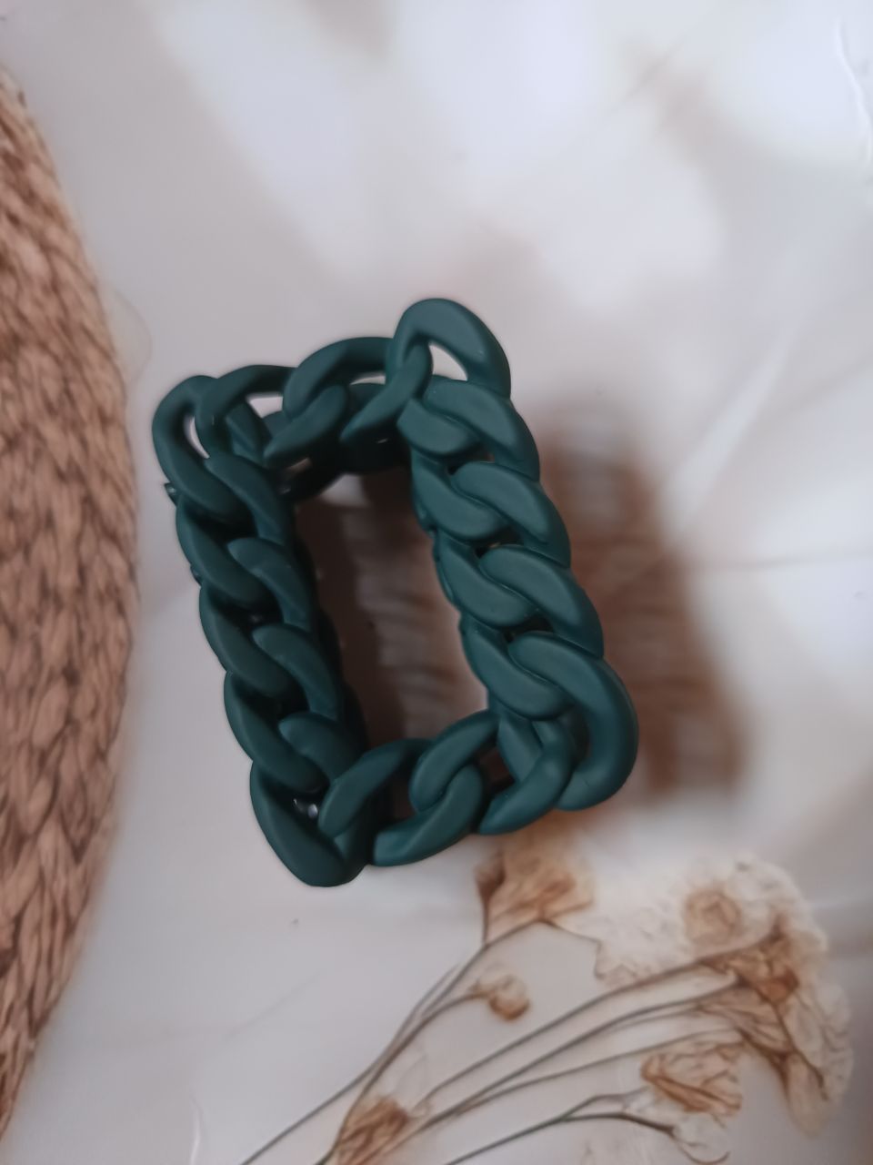 Box chain link claw - 1
