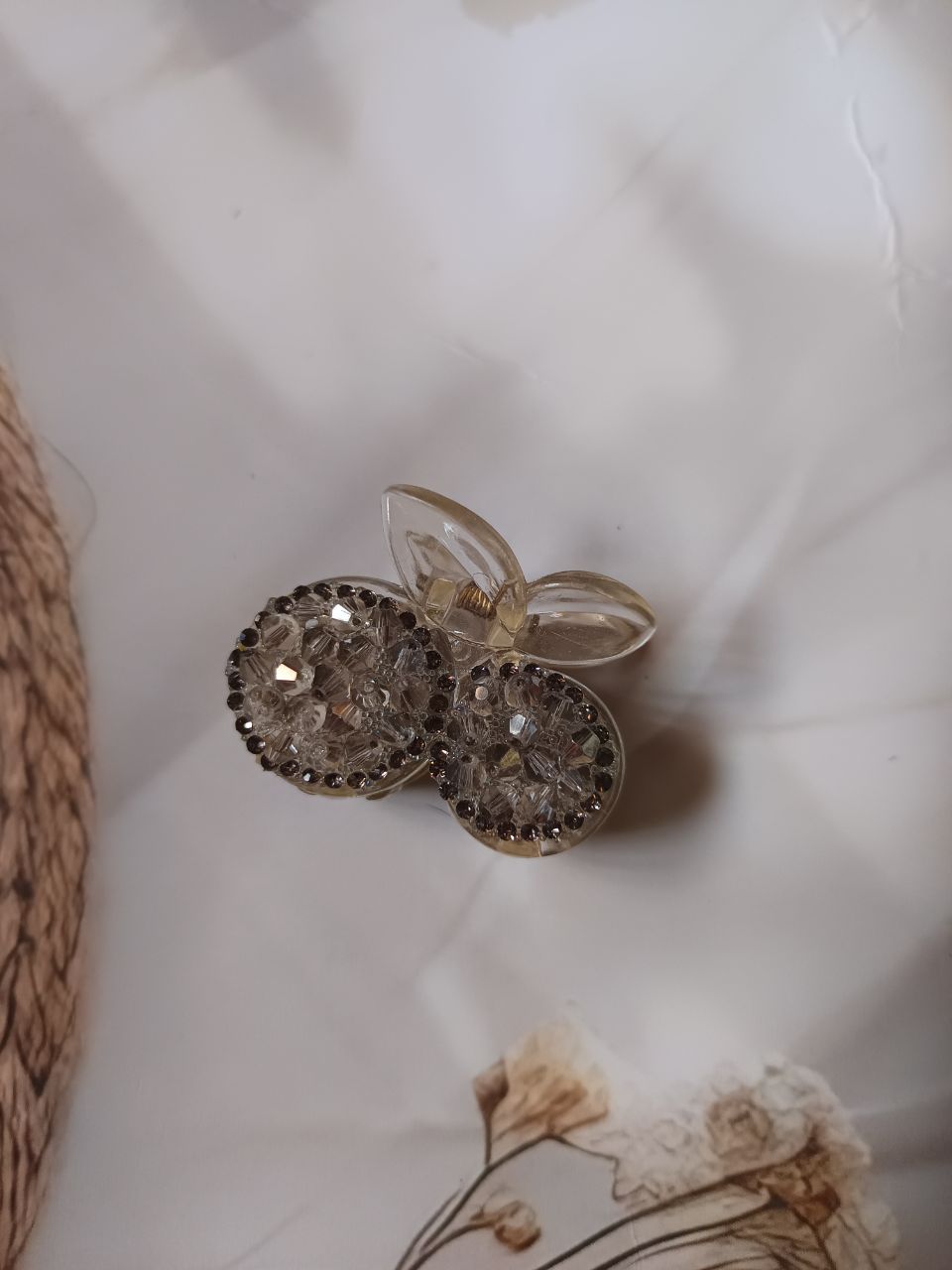 Shimmer beads claw - Grey