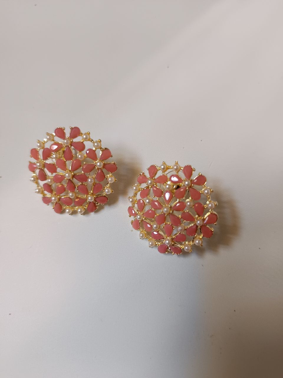 Crystal bloom stud - 6