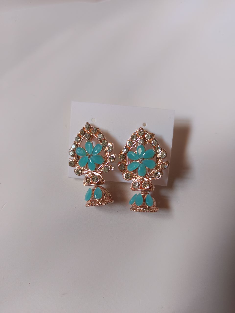 Floral stone jhumka earring