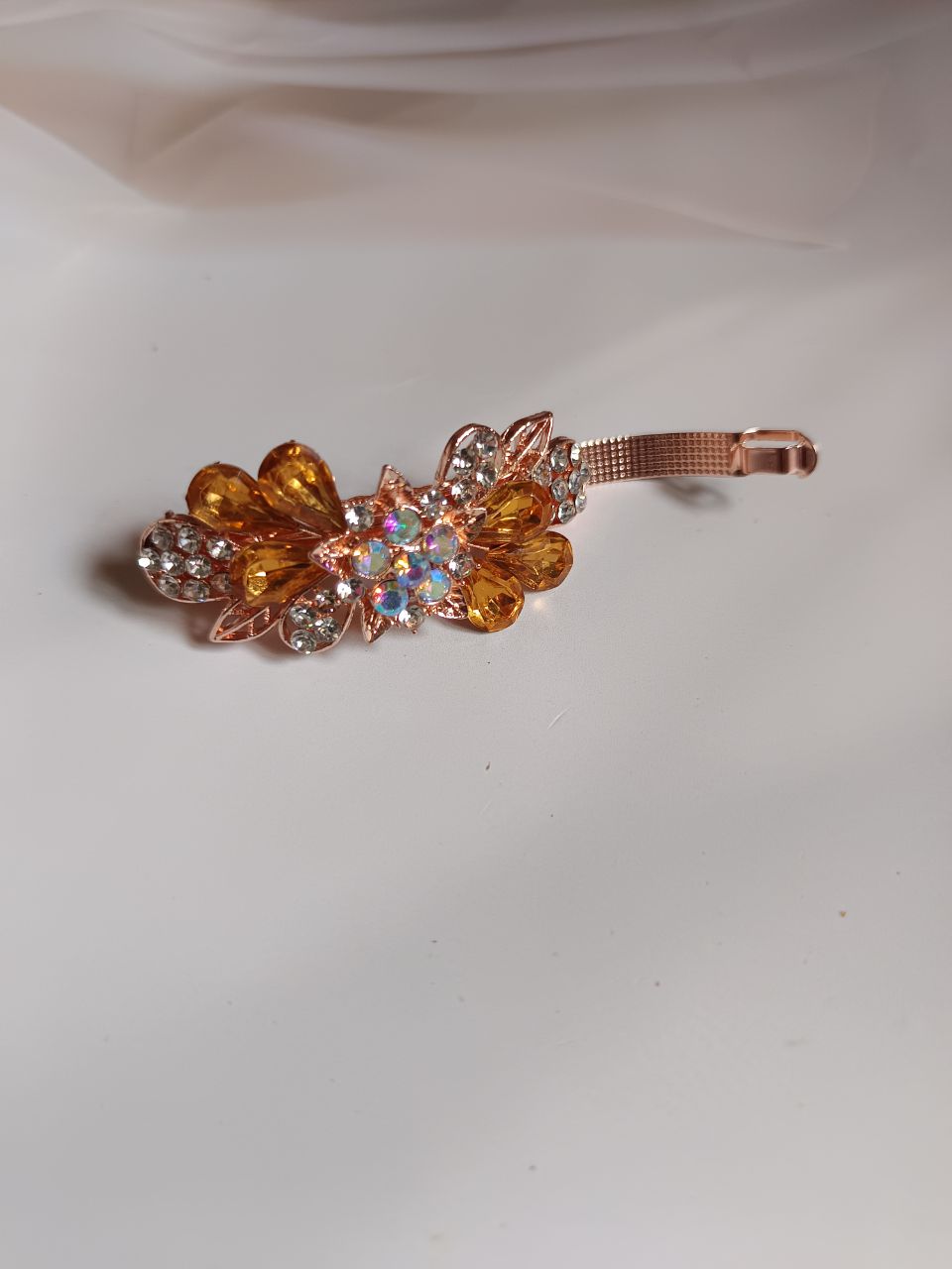 Premium partywear stone centerclip